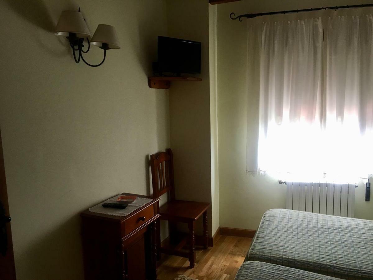 Hospedaje Casa Amalia Queveda Esterno foto