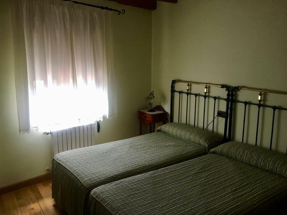 Hospedaje Casa Amalia Queveda Esterno foto