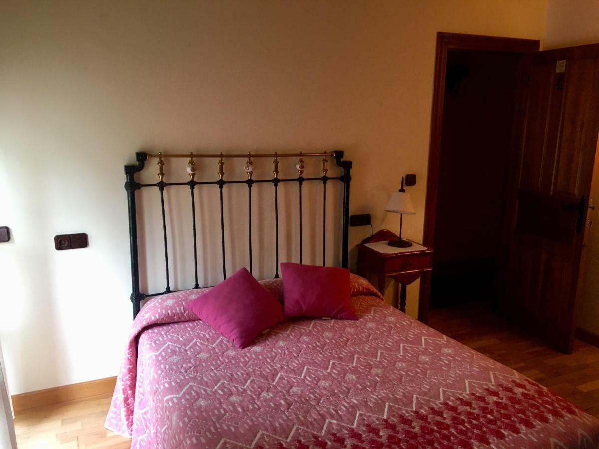 Hospedaje Casa Amalia Queveda Esterno foto